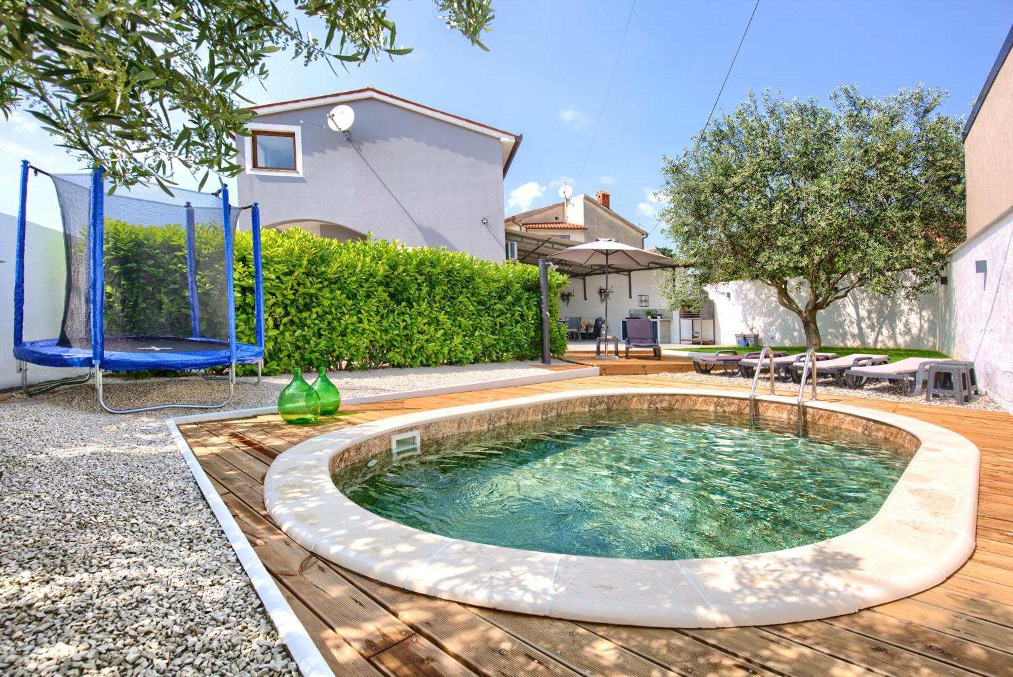 Holiday home Ulika *